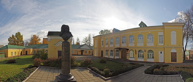 Путевой дворец в солнечногорске. Солнечногорск памятник в. Императорский путевой дворец солнечногорск. Путевой дворец солнечногорск. Путевой дворец солнечногорск.