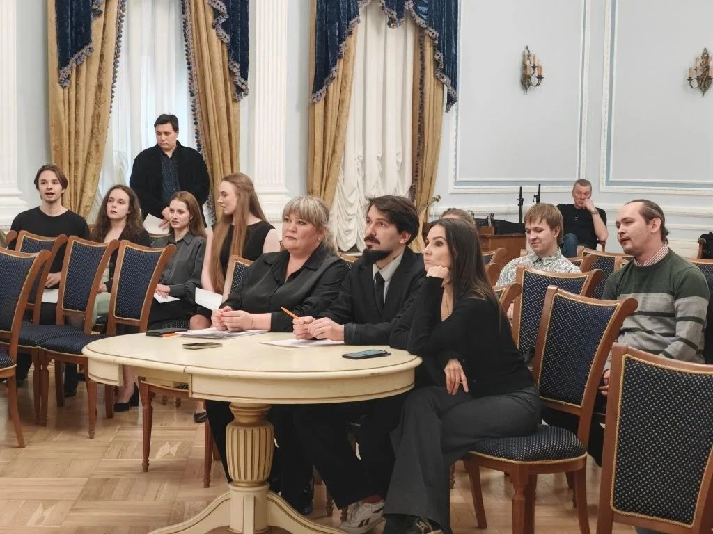 На кастинг в Новгородский театр драмы приехали молодые артисты из разных городов