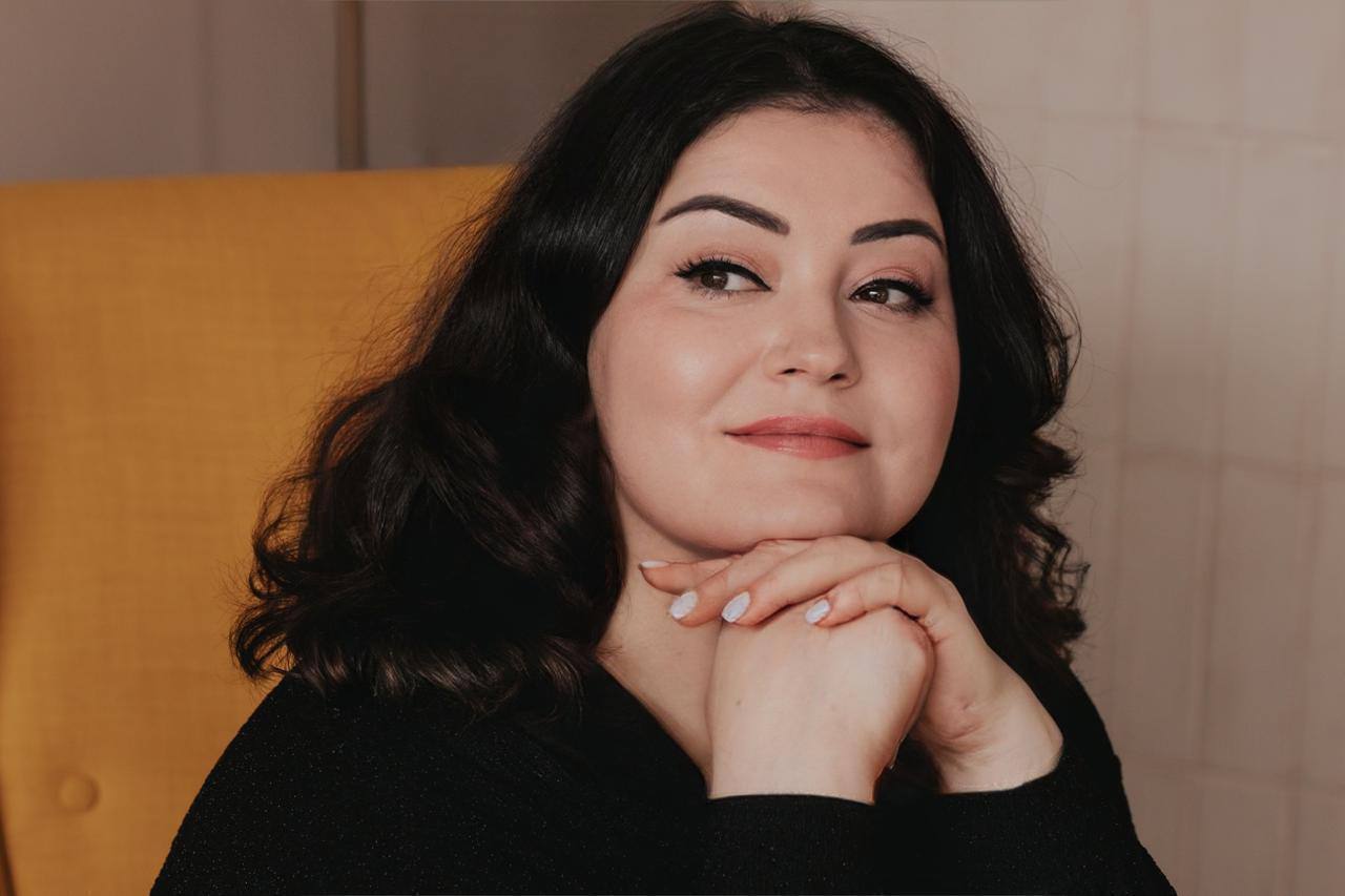 Анна Попова