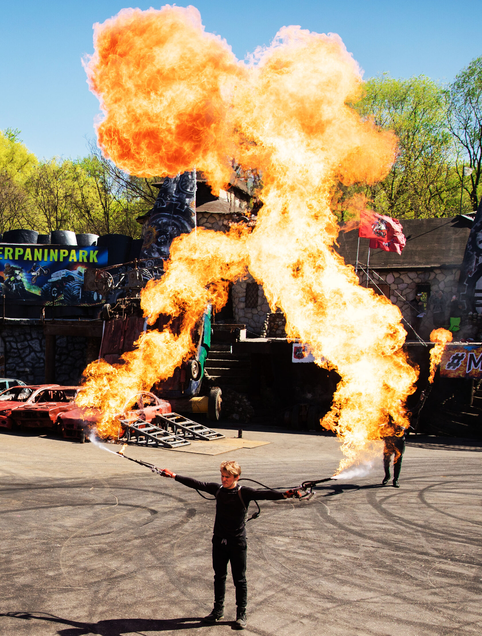 Шоу каскадеров Нижний Новгород, Мастер Панин Нижний Новгород, Шоу каскадеров
