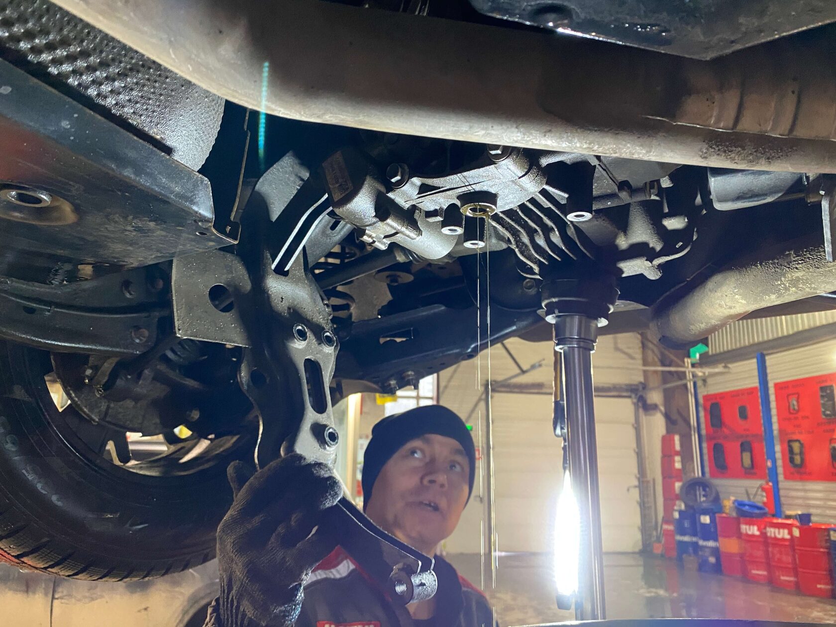 Слив масла из муфты Халдекс