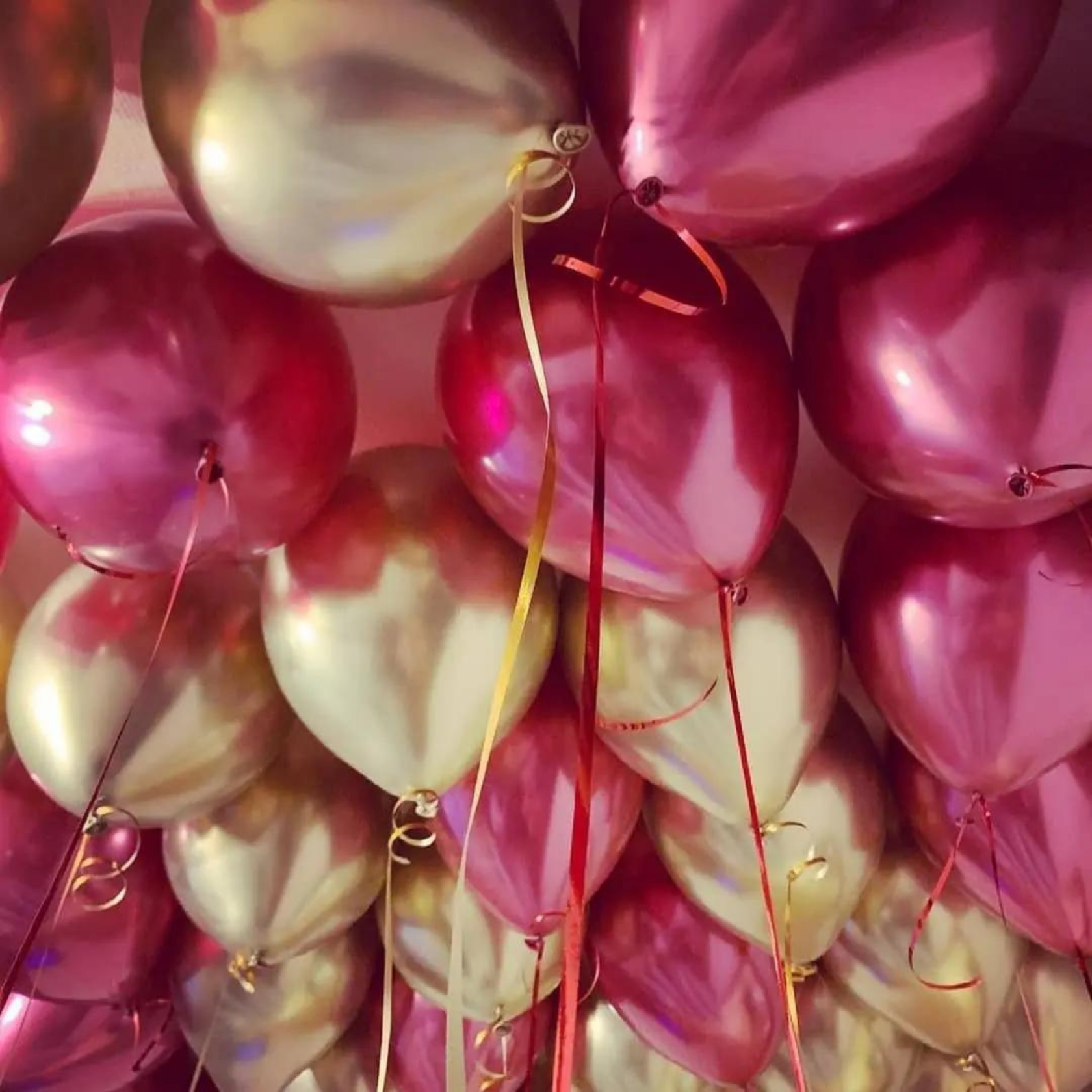 Воздушные шары ассорти. Воздушный шарик. Цветные шары. Шары надувные. Разноцветные воздушные шары.