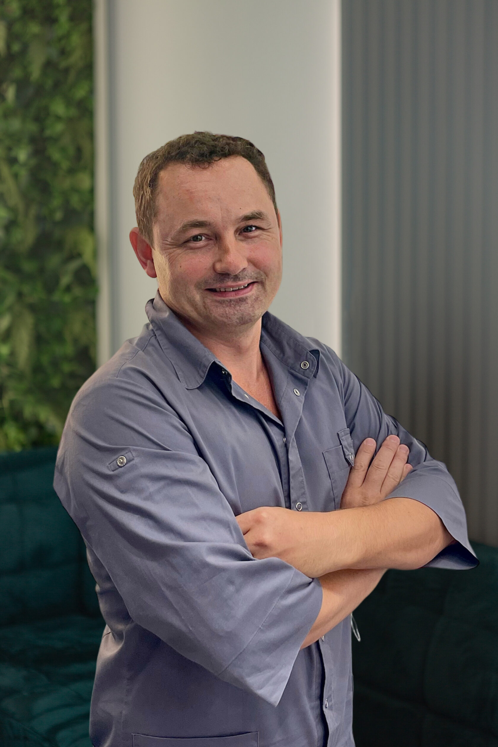 Специалисты стоматологической клиники “Смайл-Н” в Москве