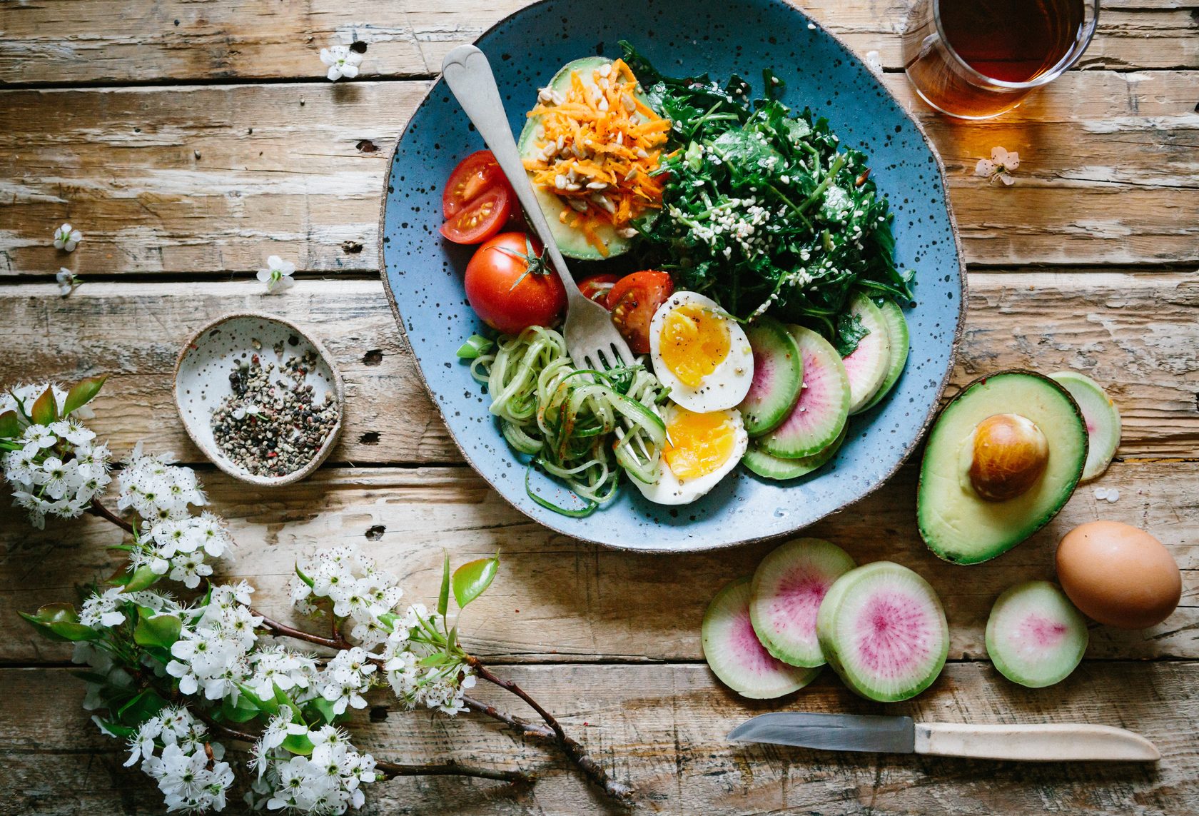 Рецепты салатов для кормящих мам: 10 гипоаллергенных вариантов при грудном вскармливании