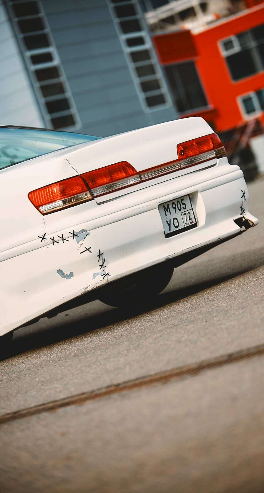 Toyota Mark II white