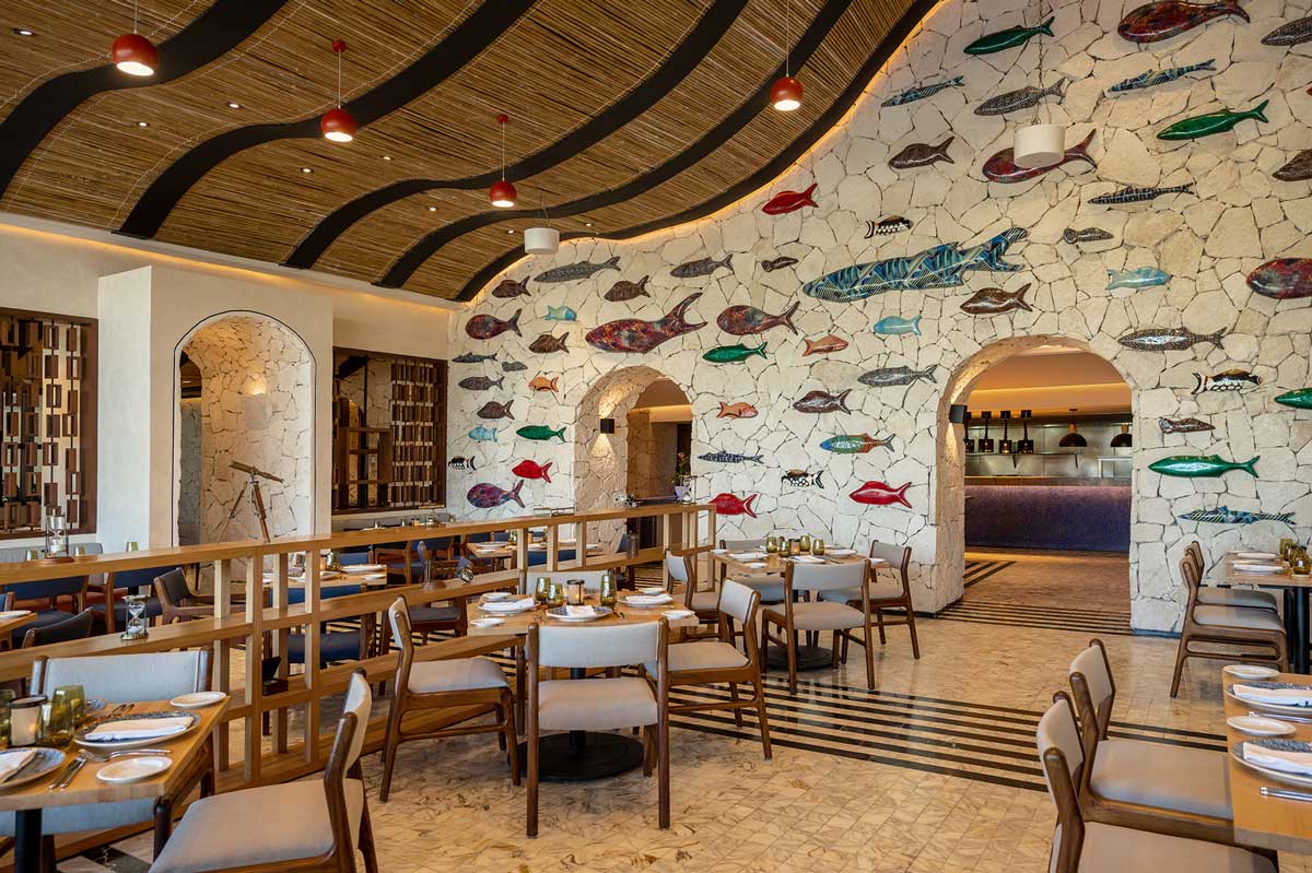 На фото: рестораны отеля ATELIER Playa Mujeres, Канкун Мексика