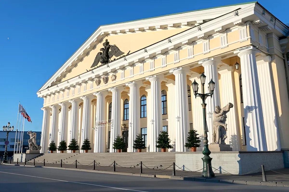 Горный университет санкт петербург поступление. Горный институт в Санкт-Петербурге. Санкт-Петербургский горный институт (Российская Империя). Горный институт Санкт-Петербург 19 век. Санкт-Петербургский горный университет (1773 г.).