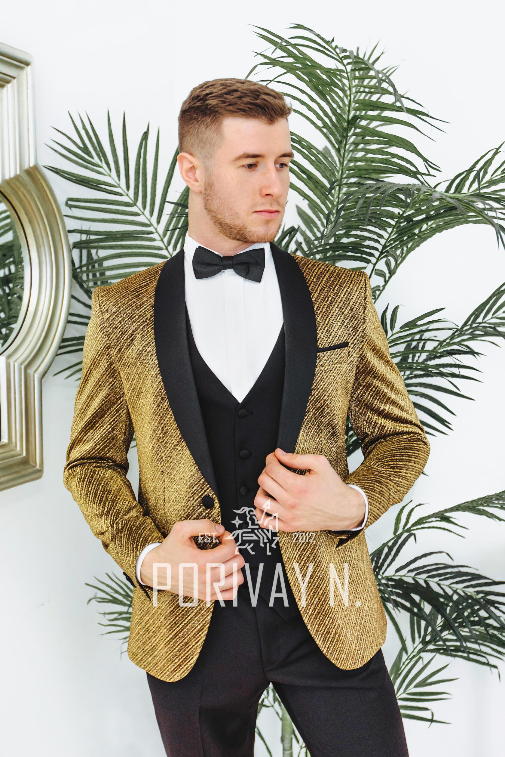 Смокинг тройка GIACCA D'ORO на прокат