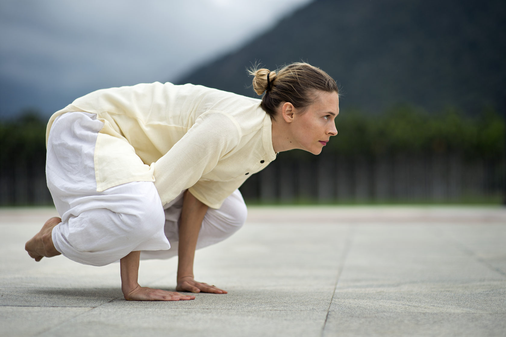 Yoga Programs  Basic  Advanced Yoga Classes  Isha