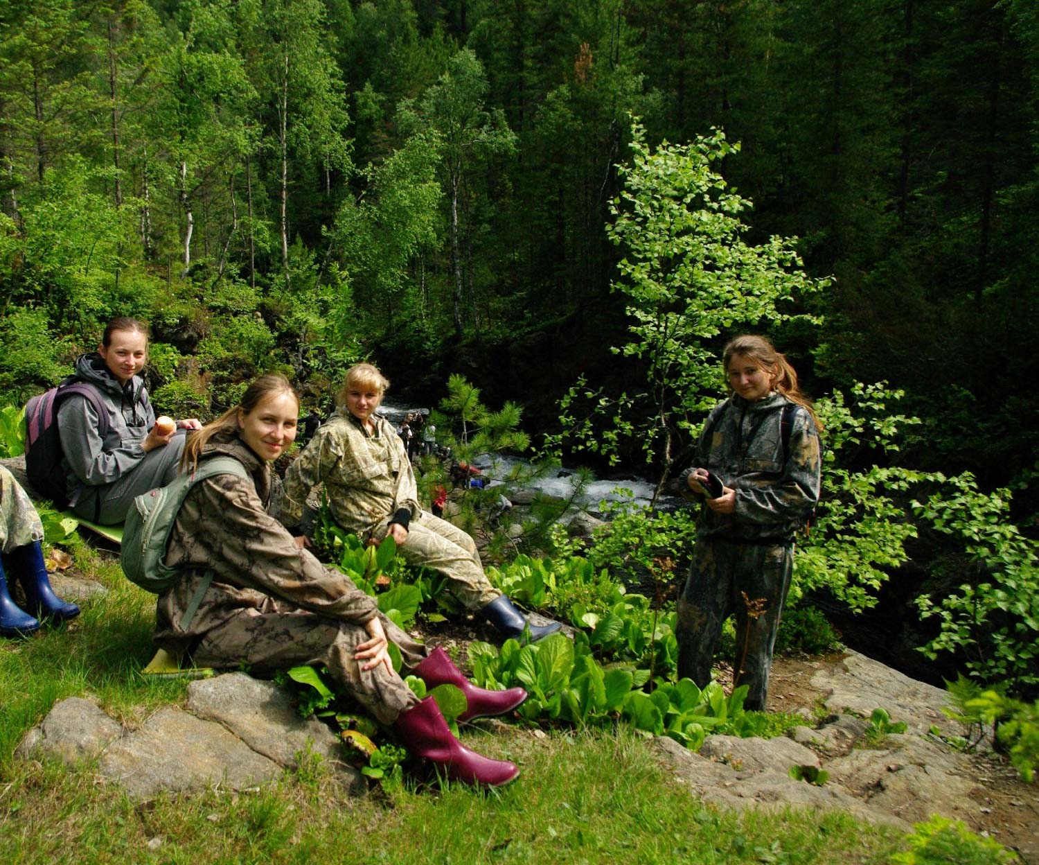 Tourism ecotourism. Экотуризм в Байкальский заповедник. Байкальский заповедник туристическая тропа. Экомаршруты Байкальского заповедника. Поход Байкальский заповедник.