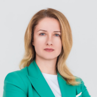 Екатерина Ломтева