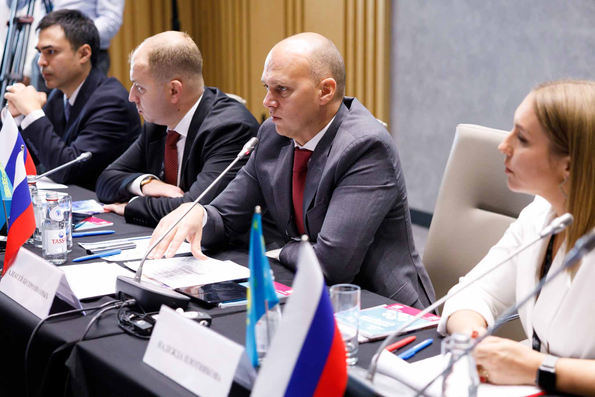 Не выступивший на совещании. Не выступивший на совещании