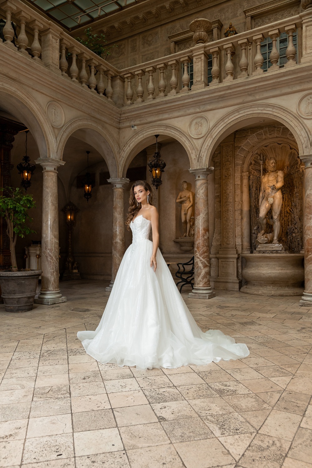 платье свадебное в стиле минимализм