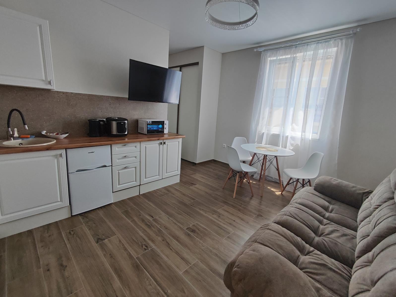 Двухкомнатный номер с балконом