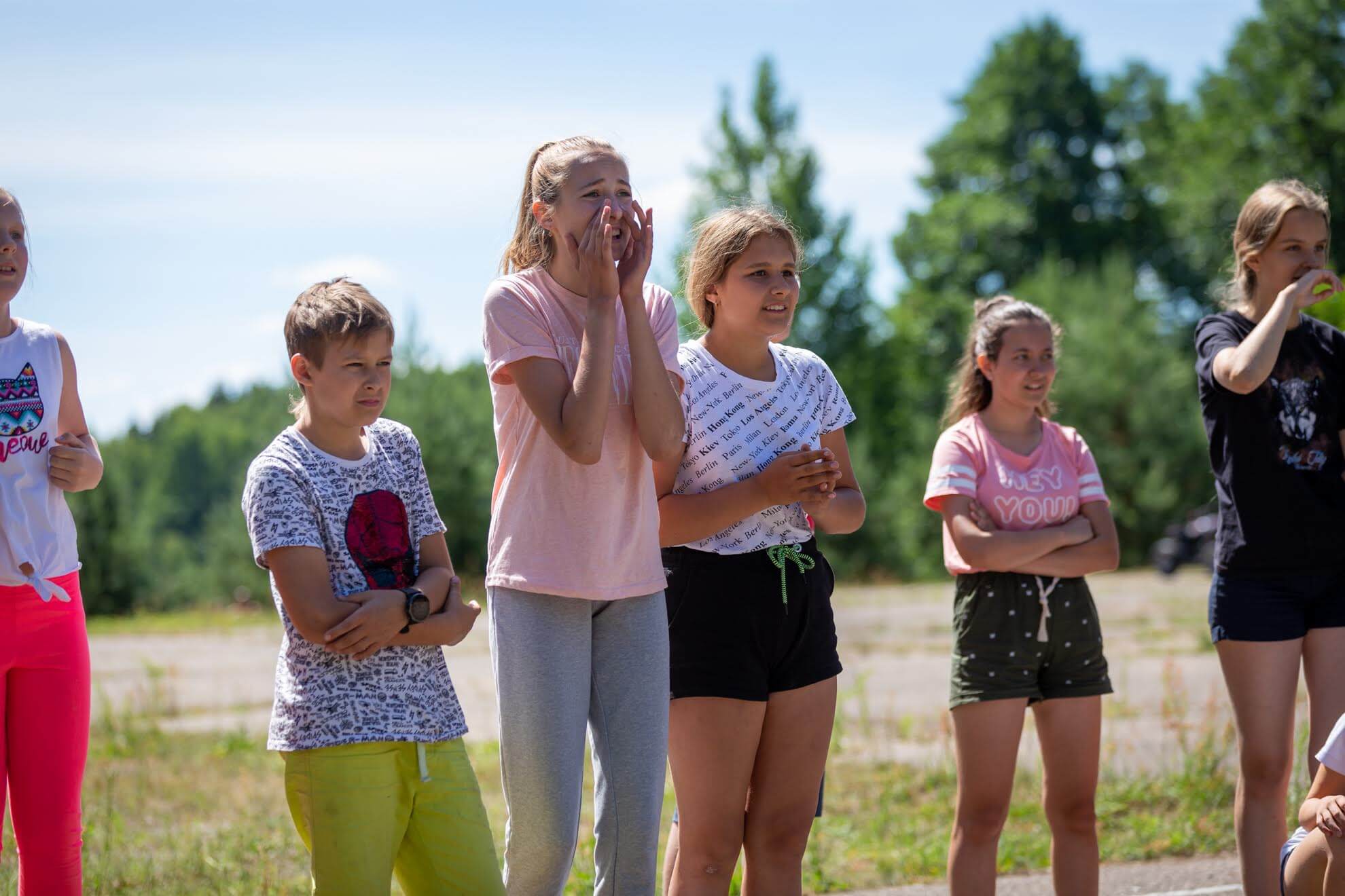 Дневной лагерь для детей в москве. Летний лагерь. Летний лагерь 2021. Летний школьный лагерь 2021. Летние лагеря для детей 2021.