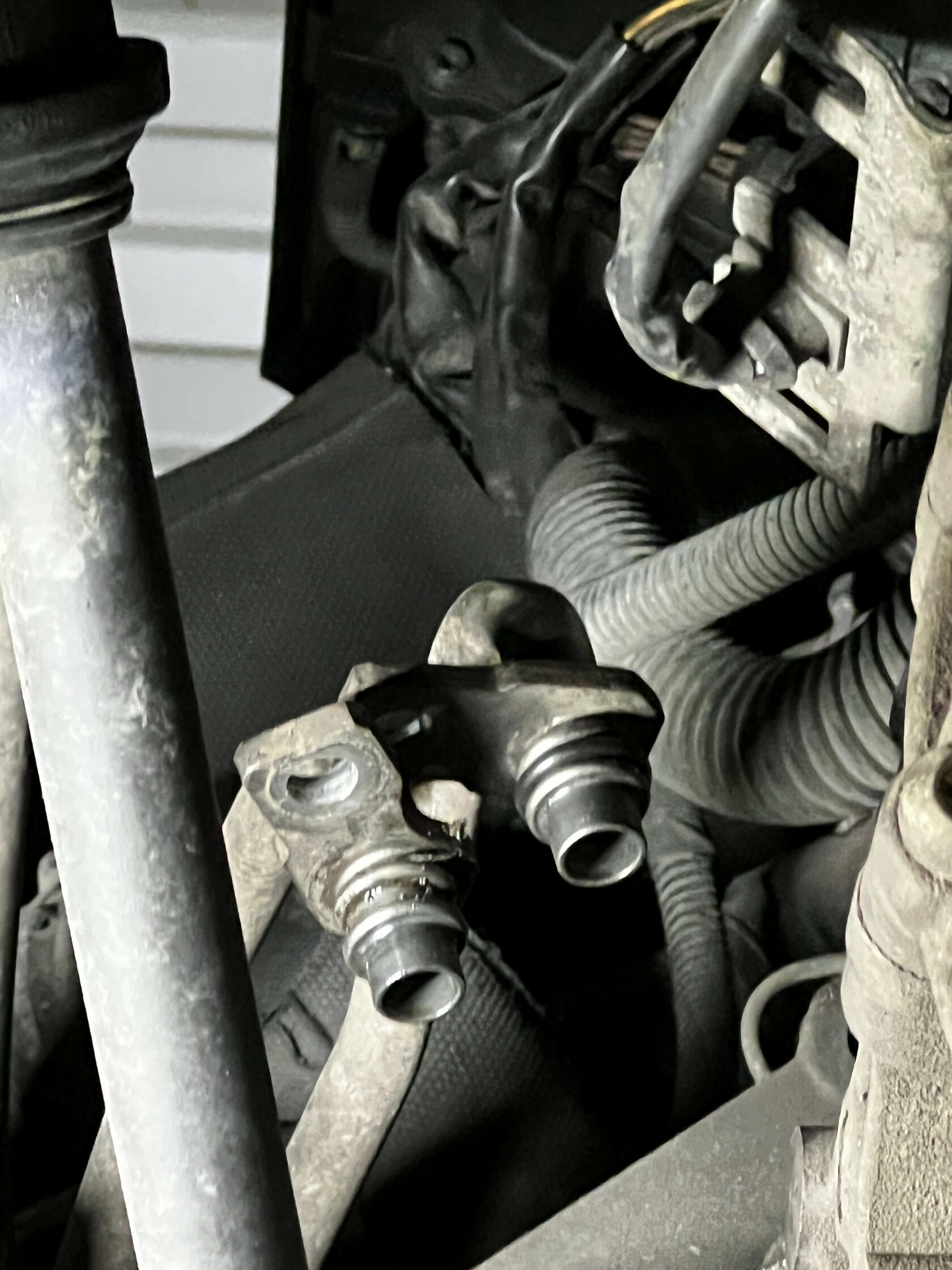 Замена колец на патрубках охлаждения