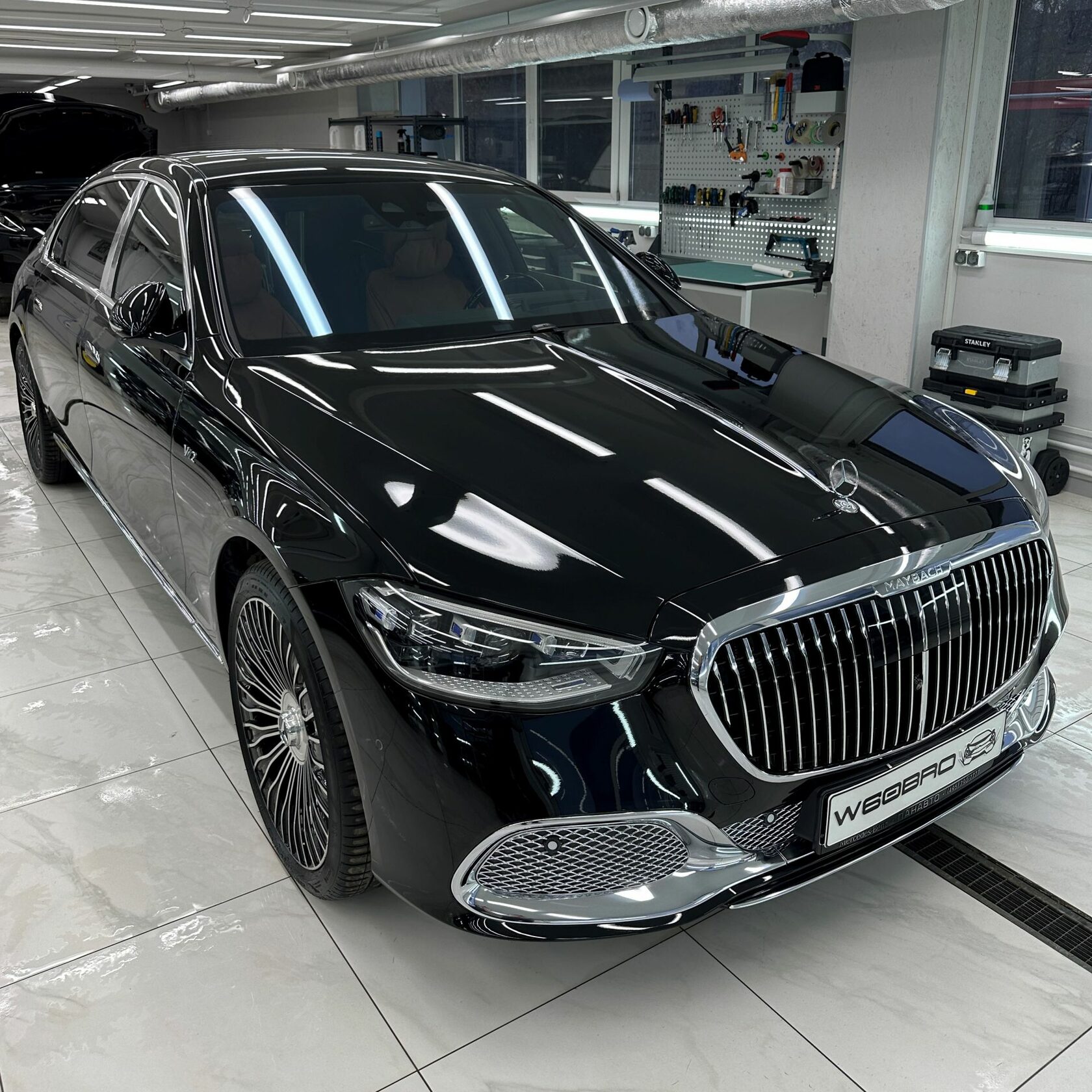 Защита кузова антигравийной пленкой