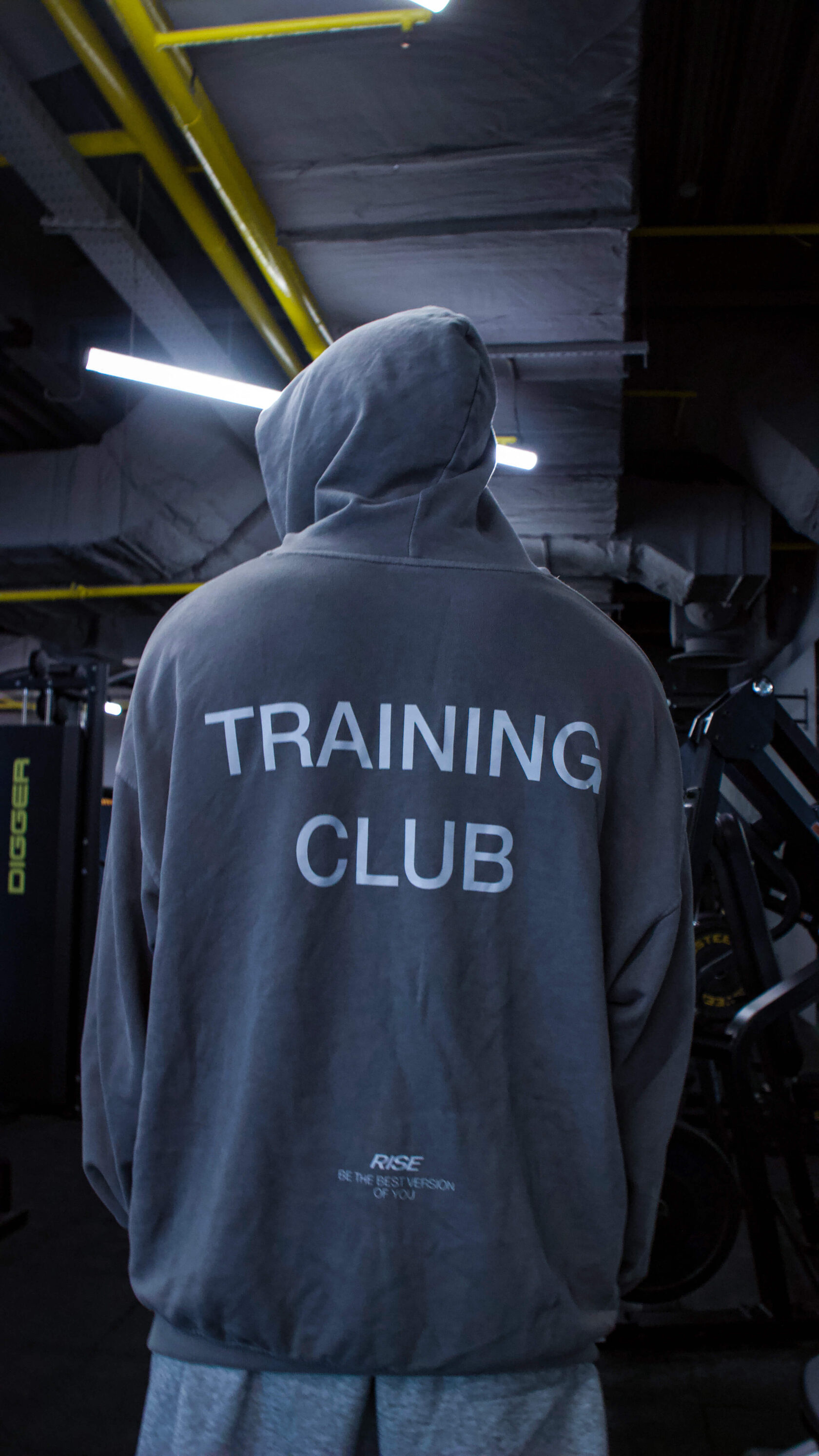 Худи спортивное Rise Training Club серого цвета