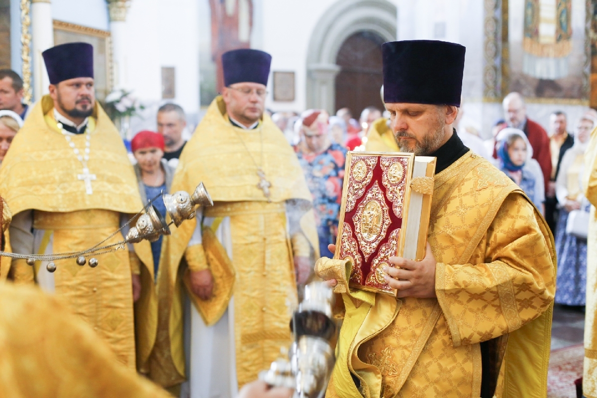 Богослужение на марию магдалину