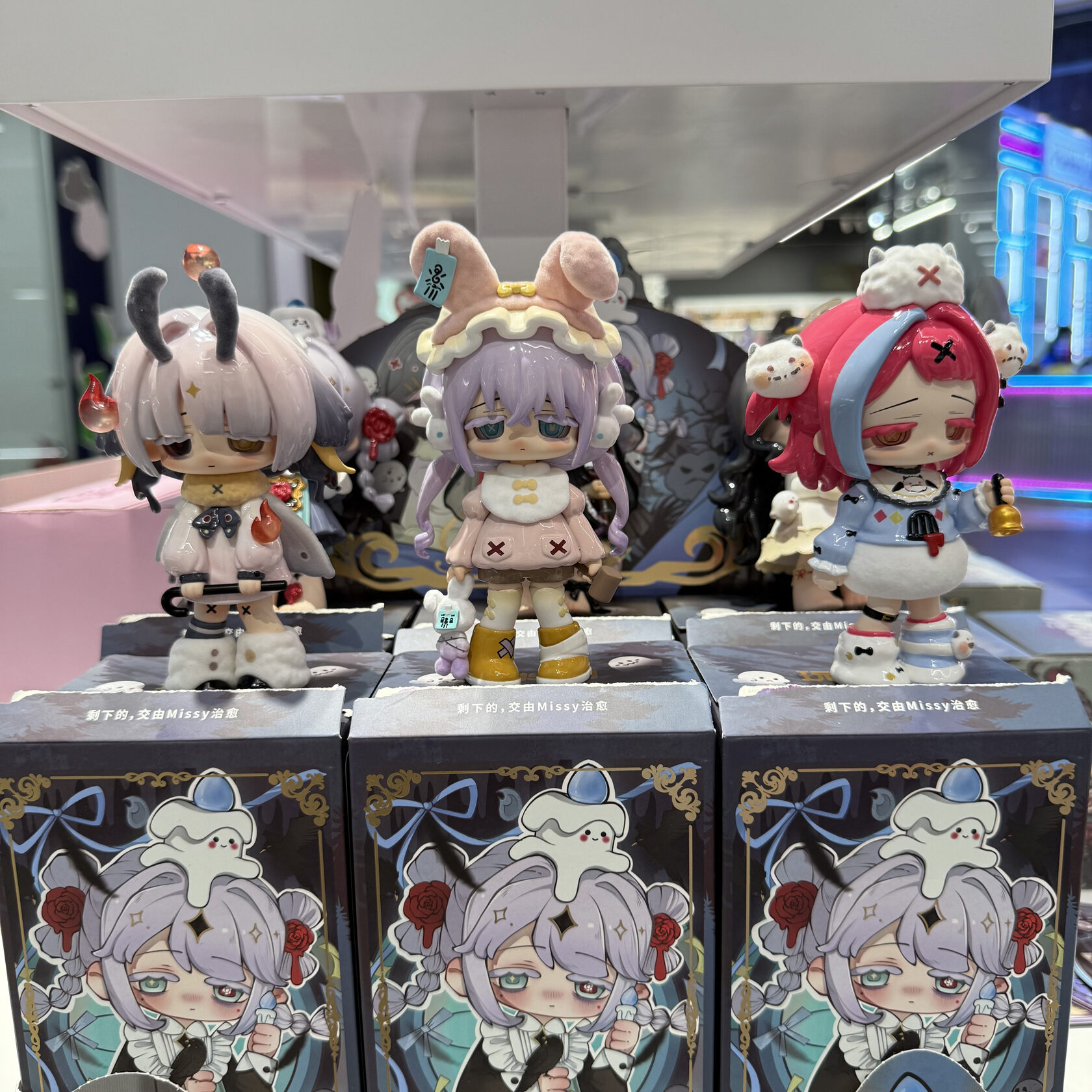 Missy Cute Lolita Crow Paradise фигурки