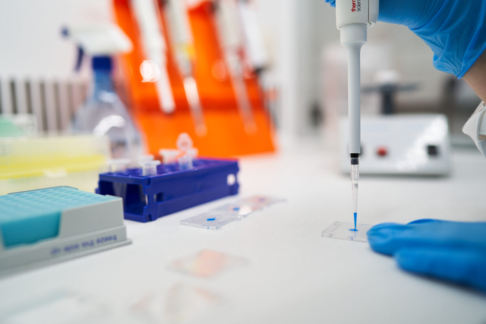 БиоЭксперт | Портативный ПЦР-анализатор