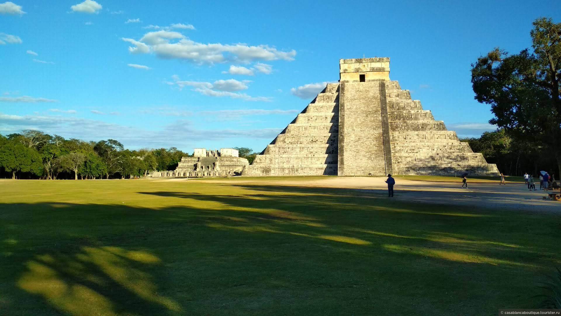 Пирамида Чичен-ица
