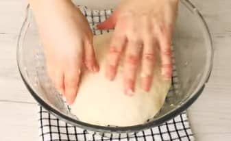 Приготовление осетинских пирогов с картошкой и сыром в духовке: шаг 7