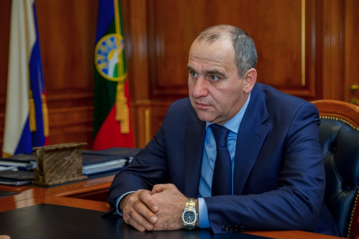Рашид Темрезов, глава Карачаево-Черкесии переместился за год с 32-го на 52-е место.
