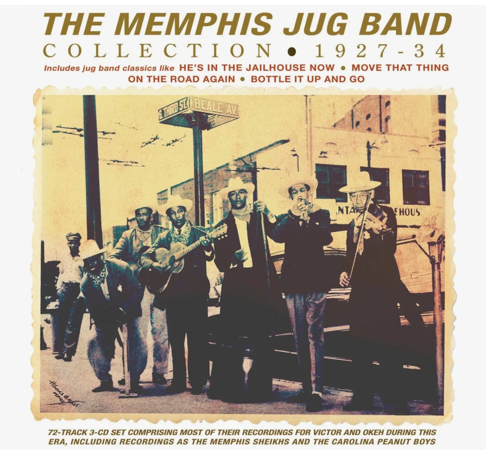 Обложка сборника «The Memphis Jug Band Collection 1927–34» с фотографией группы на улице