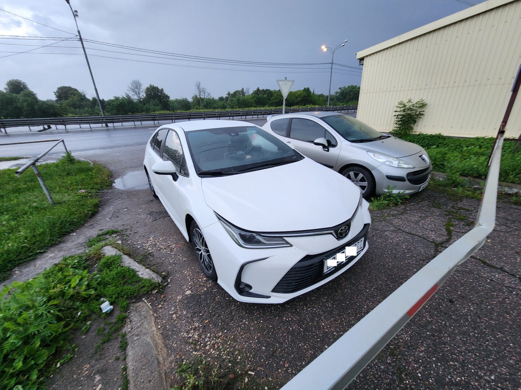 Toyota Corolla E210 автозвук