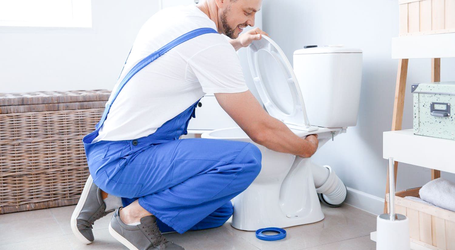 засор унитаза сантехник