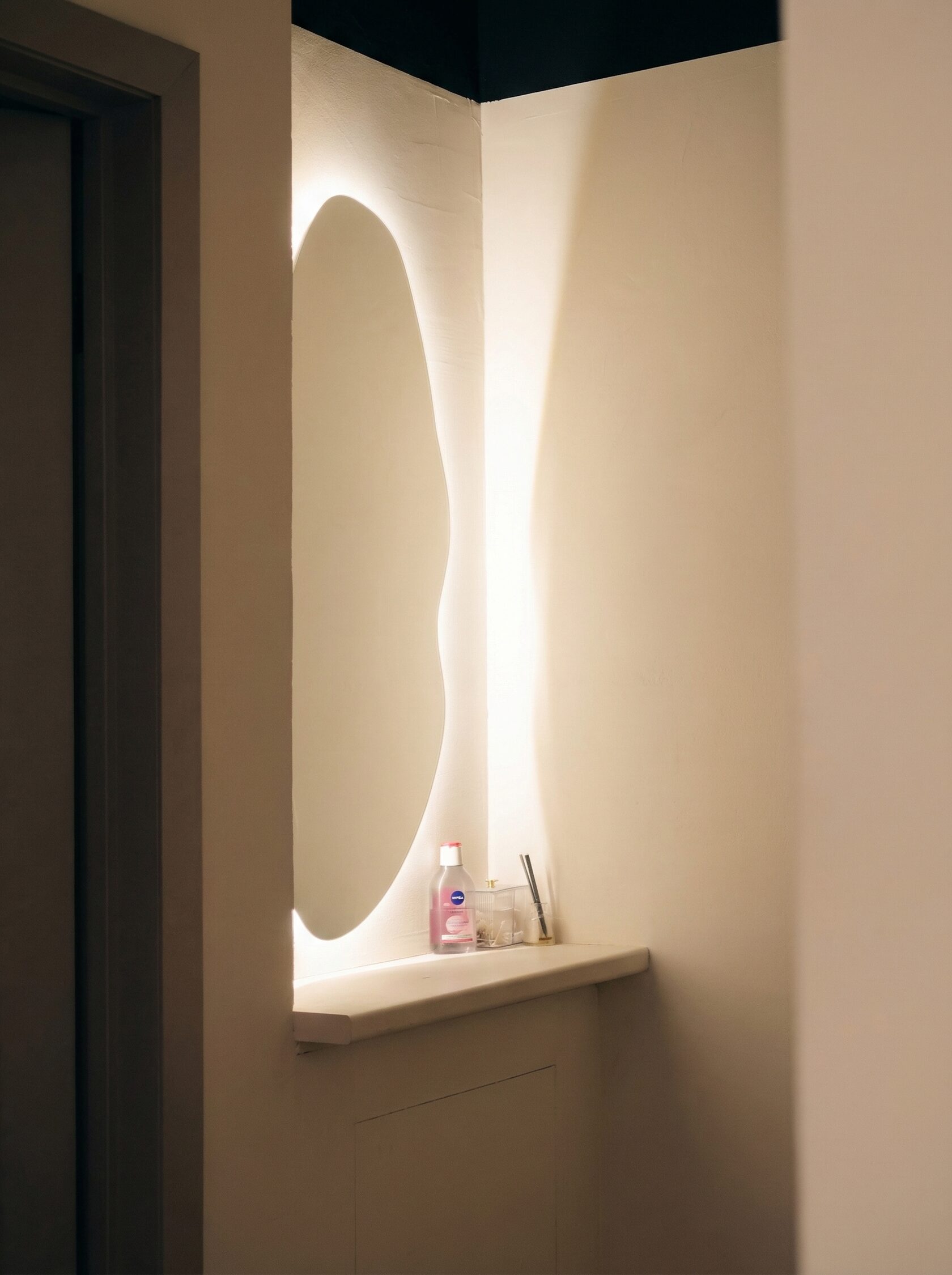 Интерьер студии фитнеса и йоги для девушек на Дыбенко