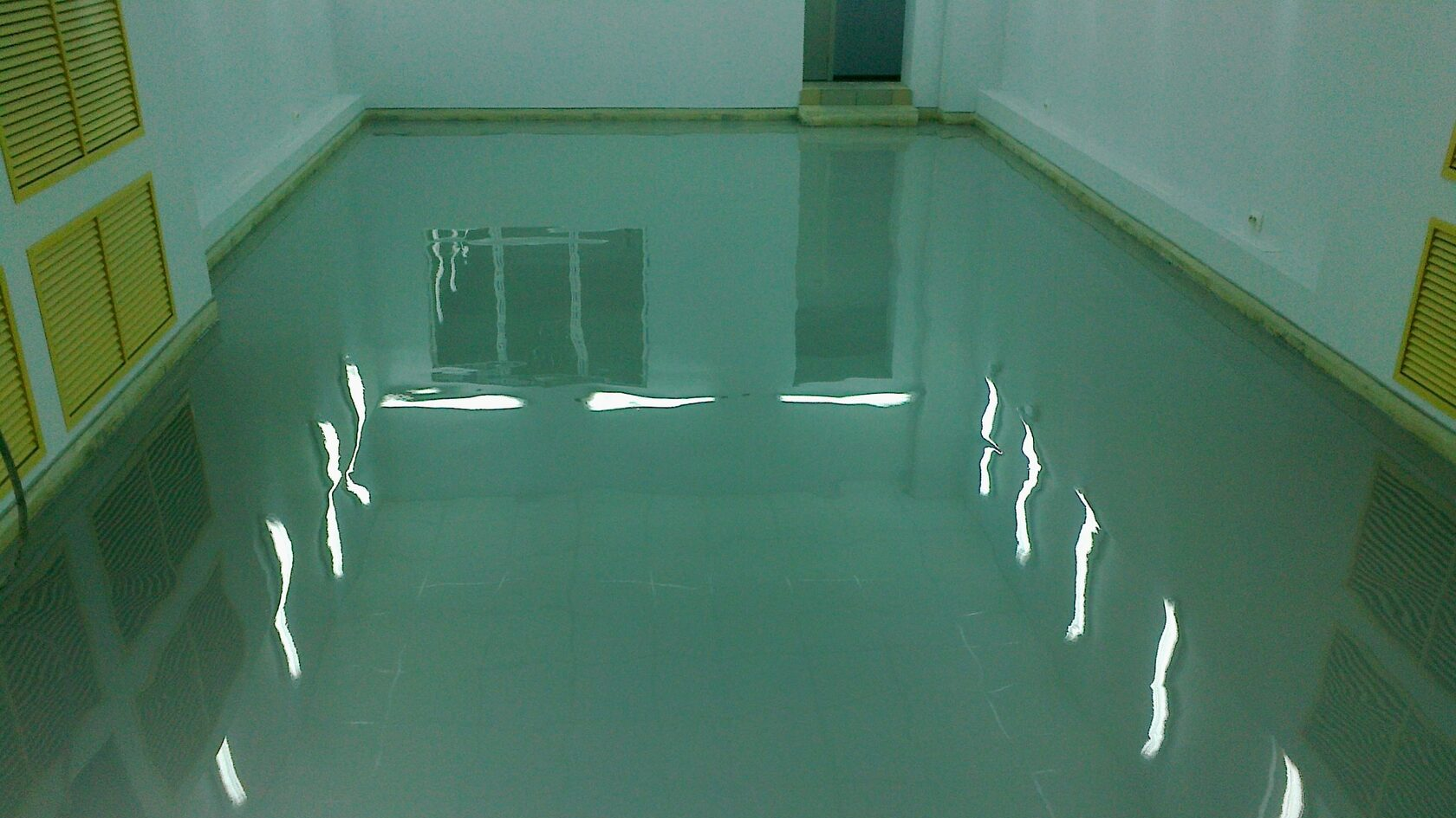 наливной пол для паркинга