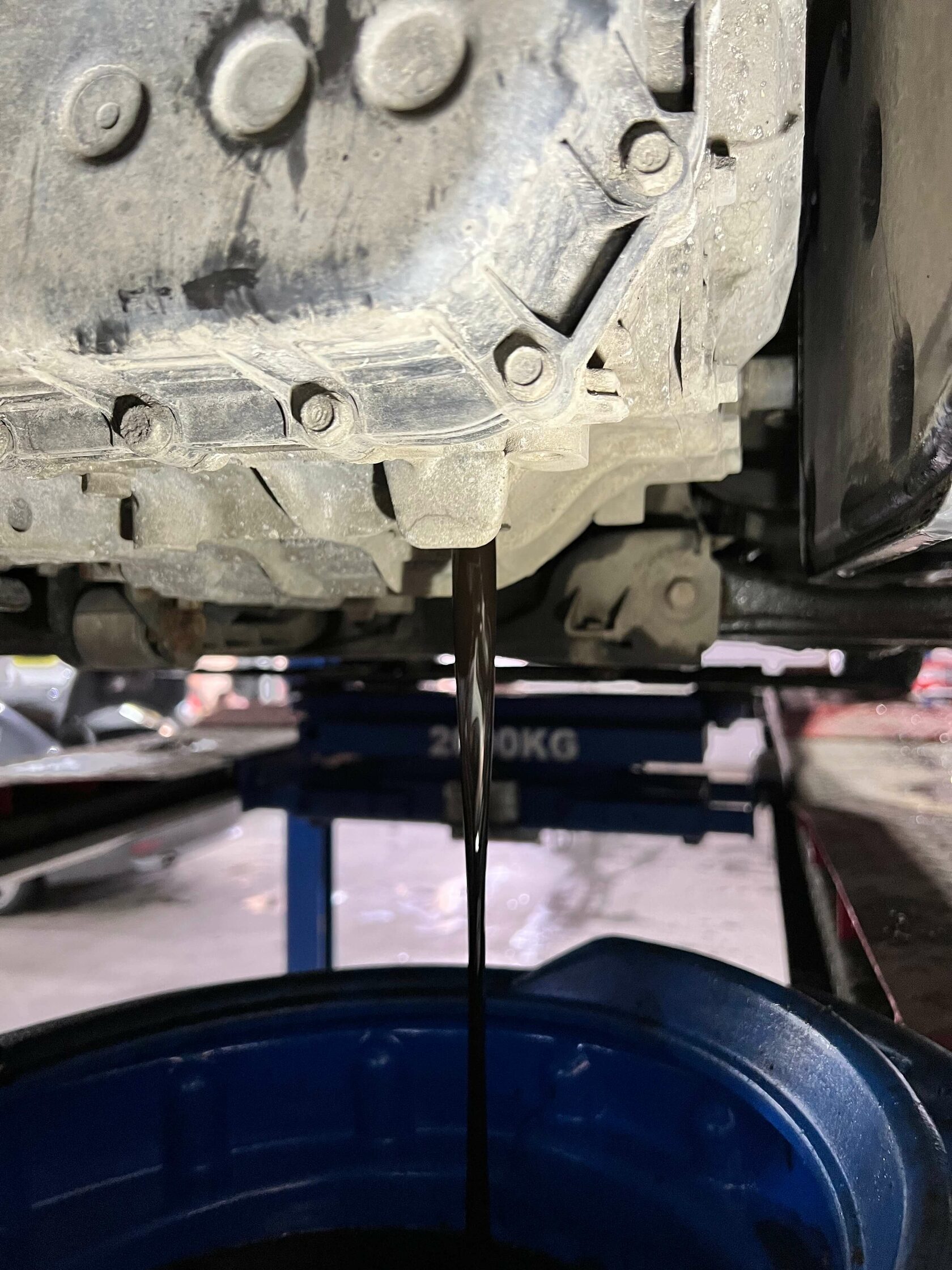 Слив масла из АКПП Hyundai Santa Fe