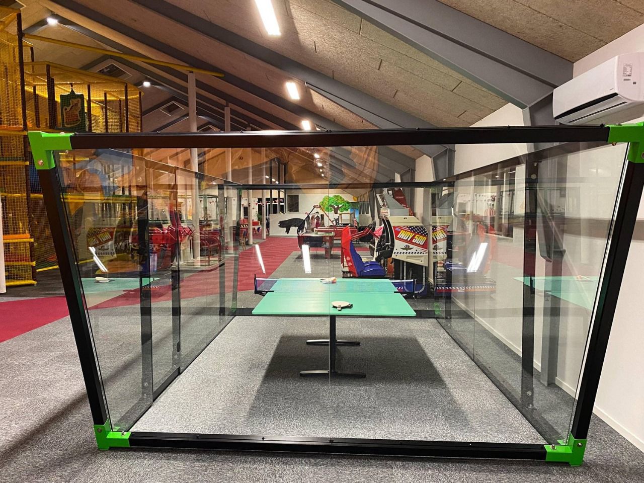 Panoramic padel court