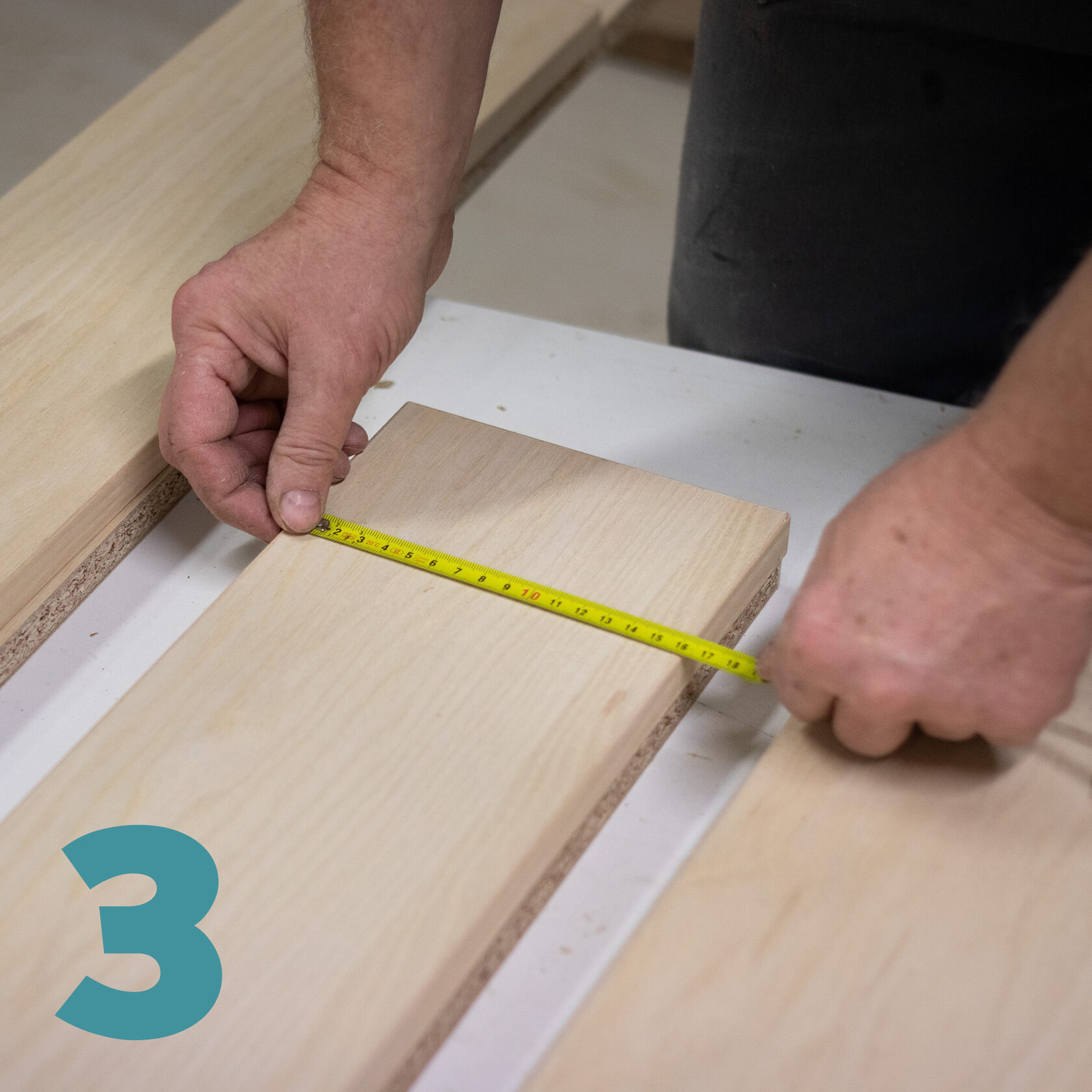 Postel na zakázku v dětském pokoji