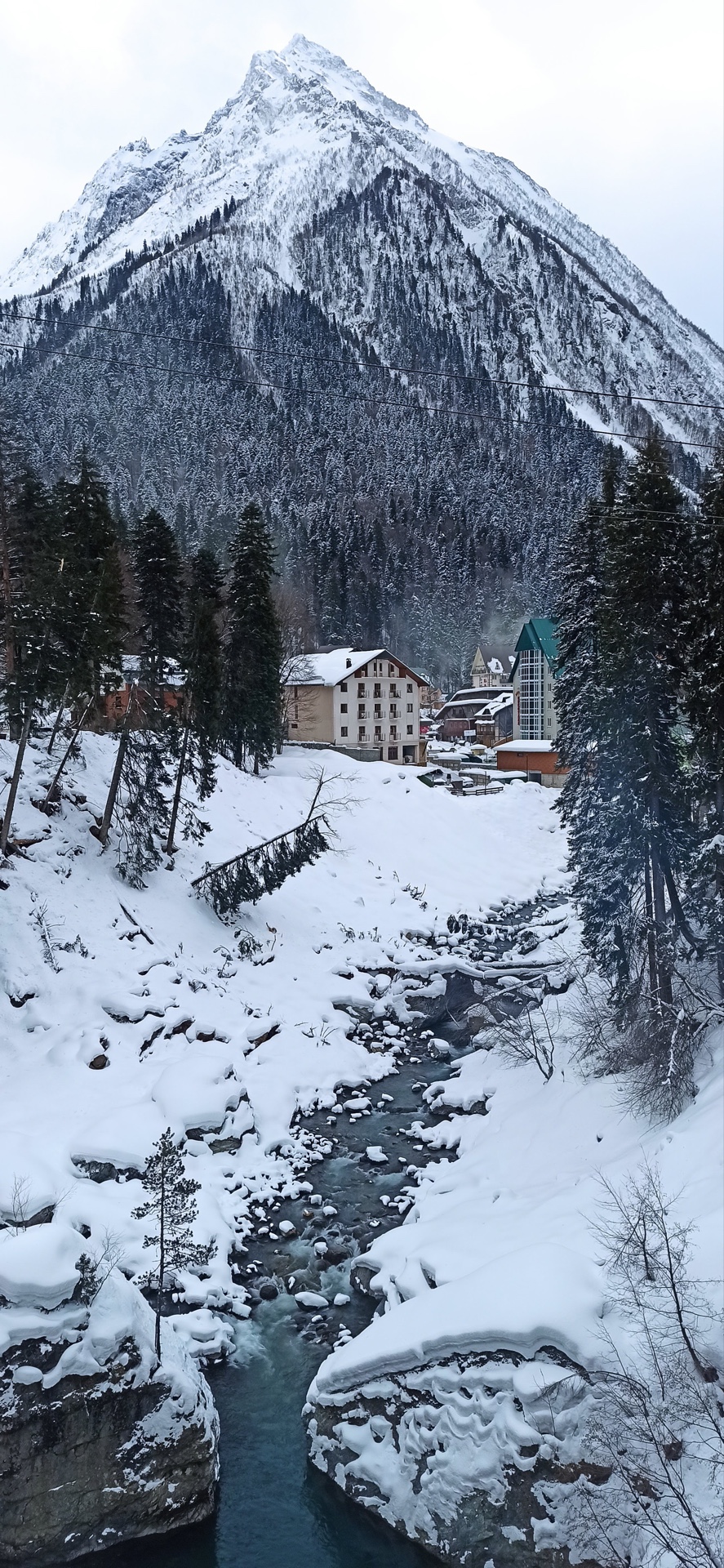 Величественная красота гор зимой