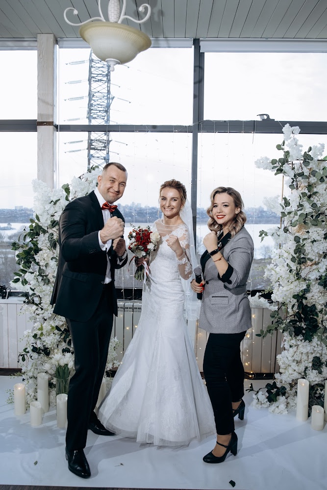 Ольга Красова ведущая и организатор незабываемых свадеб в городе Воронеж, Старый Оскол, Липецк и Белгород