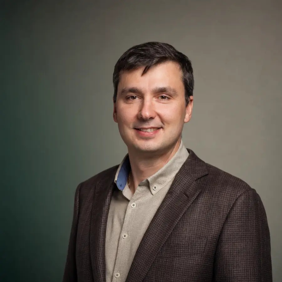 Андрей Разуваев