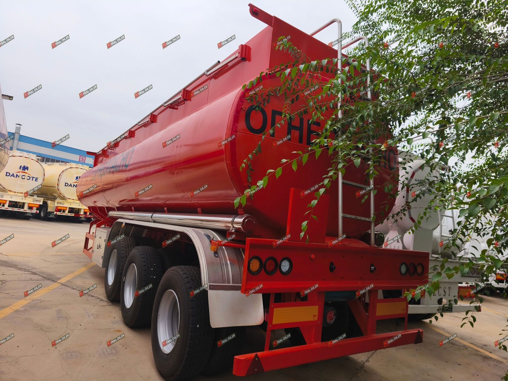 Цистерна SHENGRUN SKW9402GYY