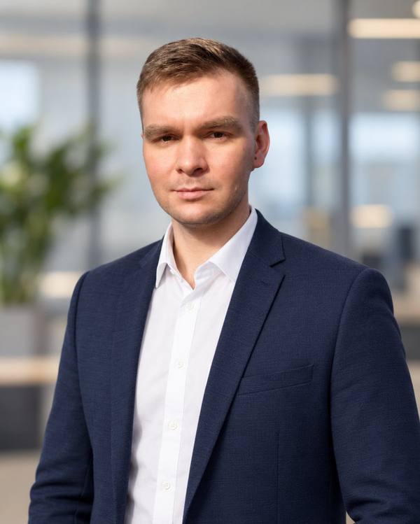 Александр Белов
