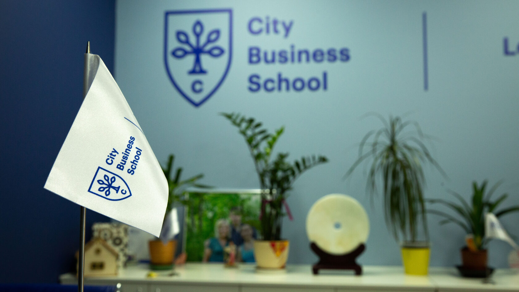 City business school отзывы. Сити бизнес скул. Бизнес City школа. Франшиза школ. Бизнес скул школа.