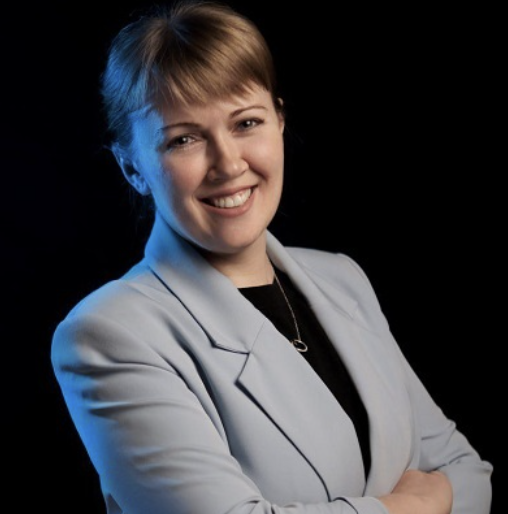 Елена Лопатова