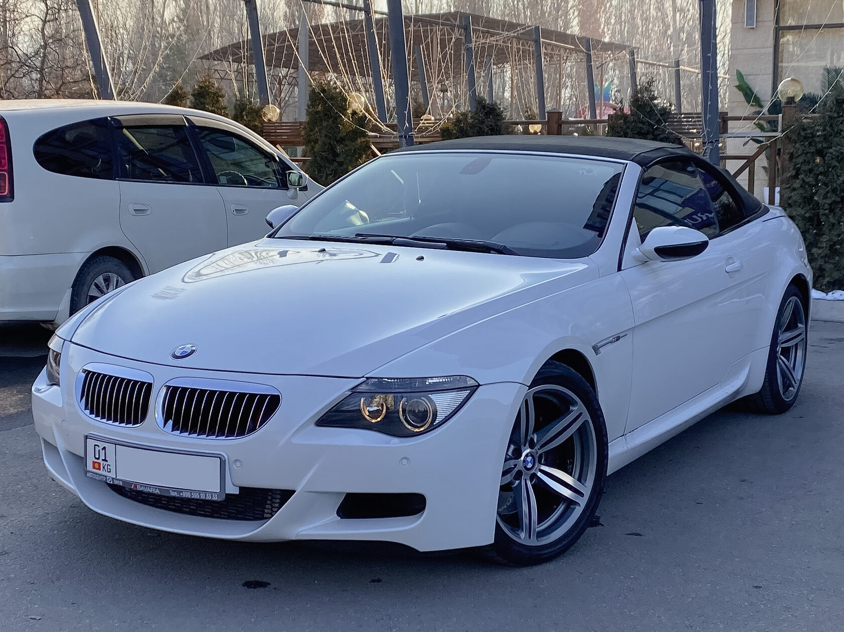 BMW M6 e64