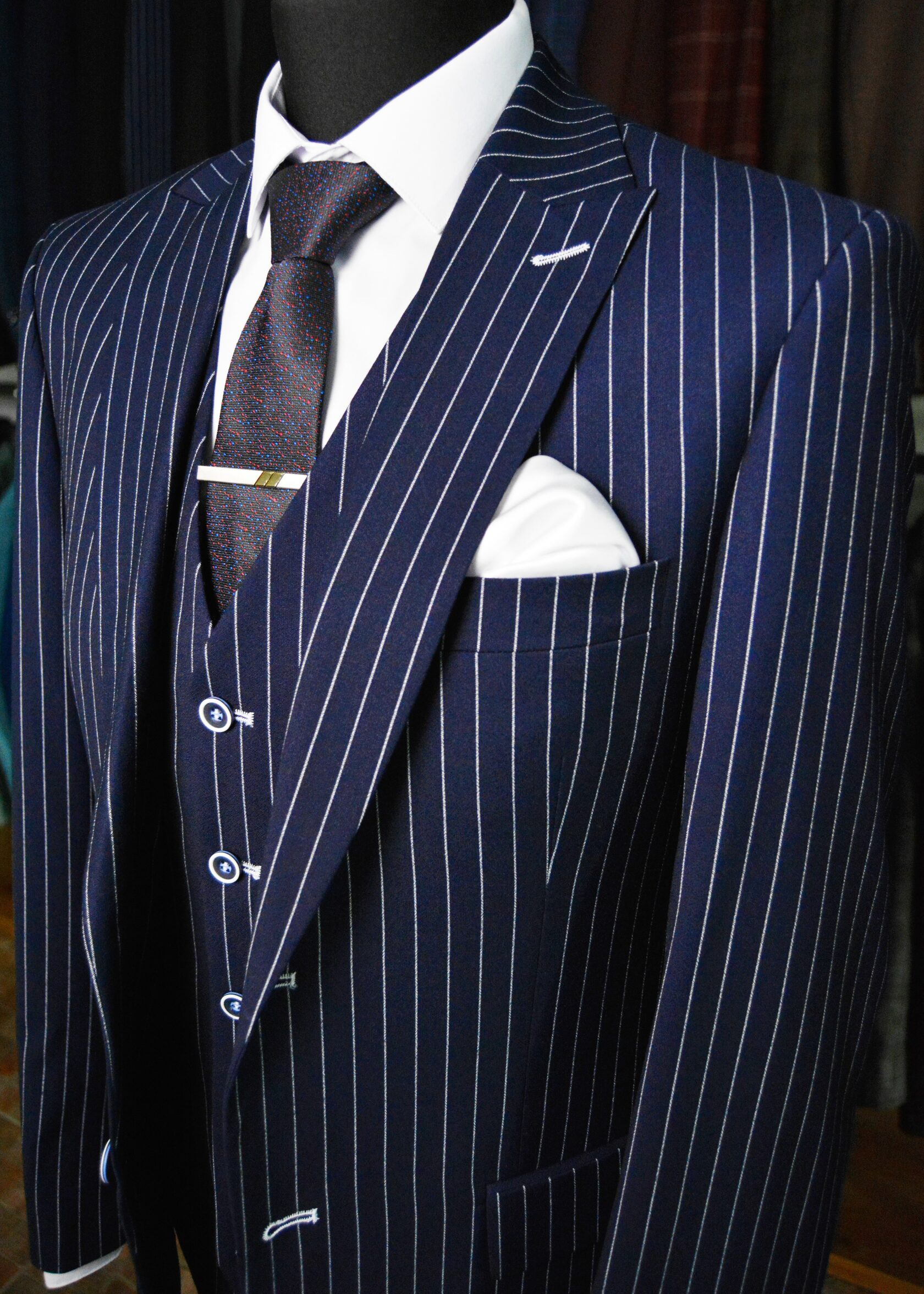 Купить Мужской костюм тройка синий в полоску в Ставрополе | Barrister