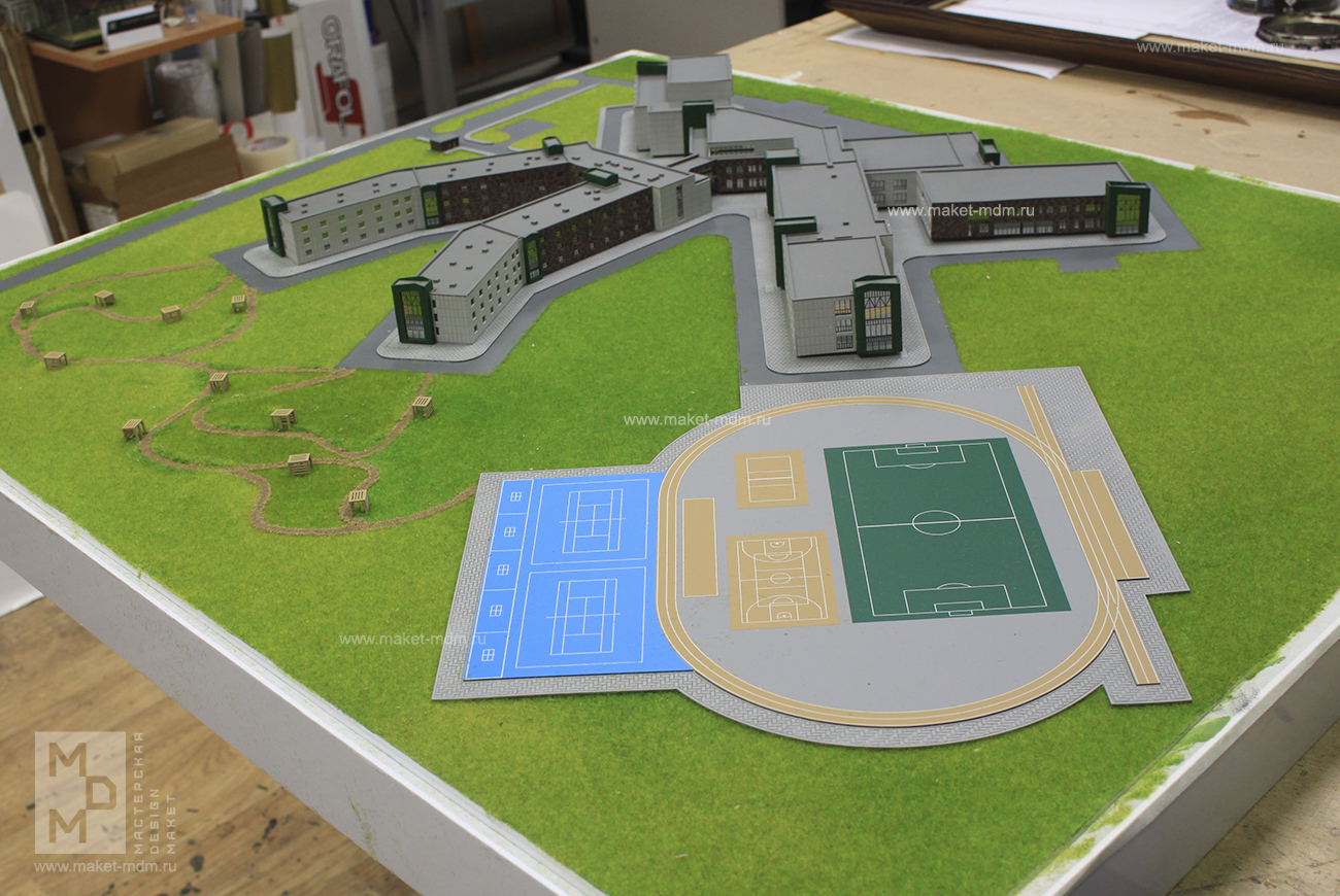 макет школы в масштабе 1:375