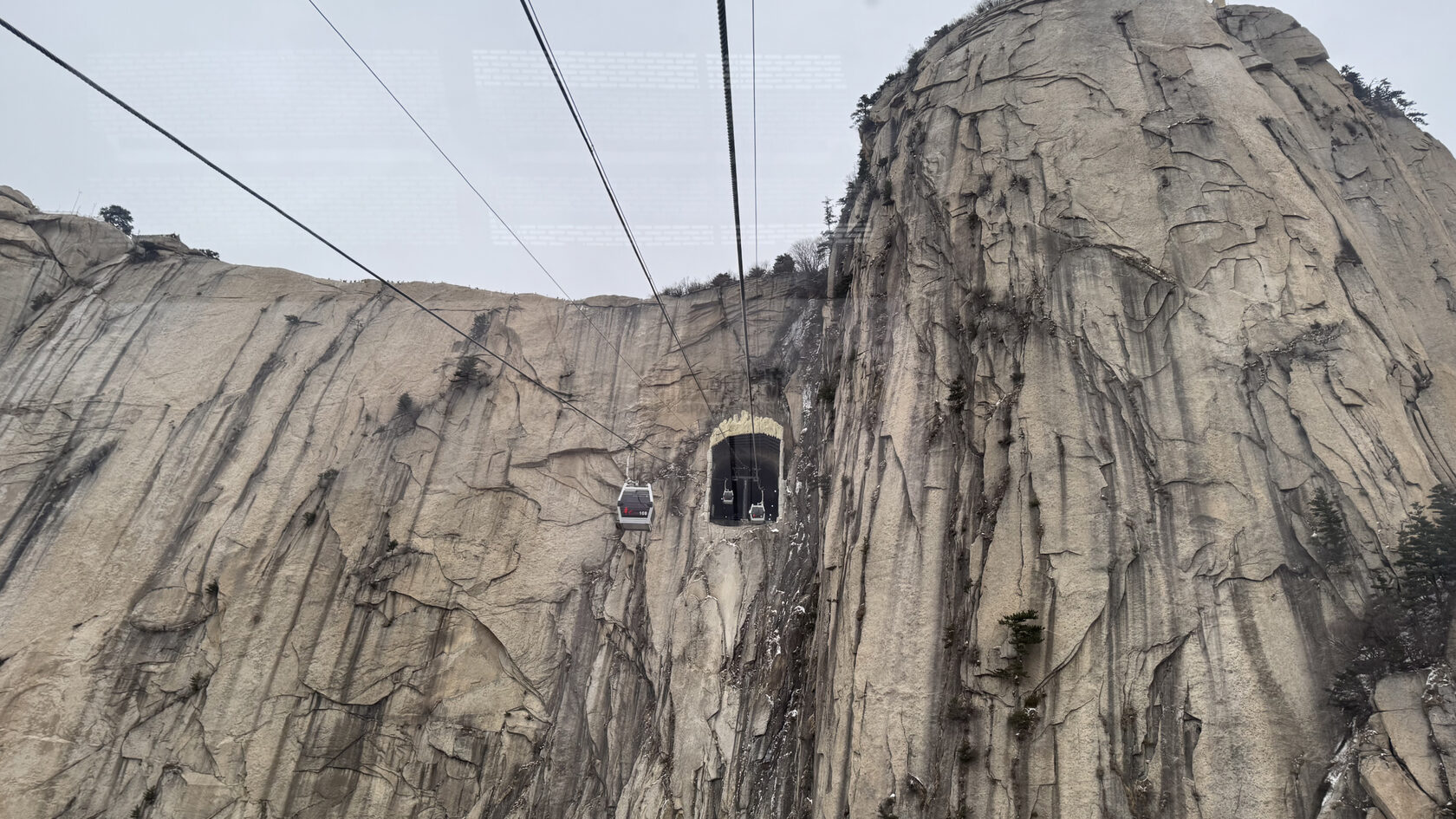 Канатная дорога на Западный пик горы Хуашань