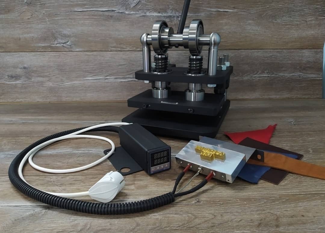 Пресс для кожи купить в Санкт-Петербурге