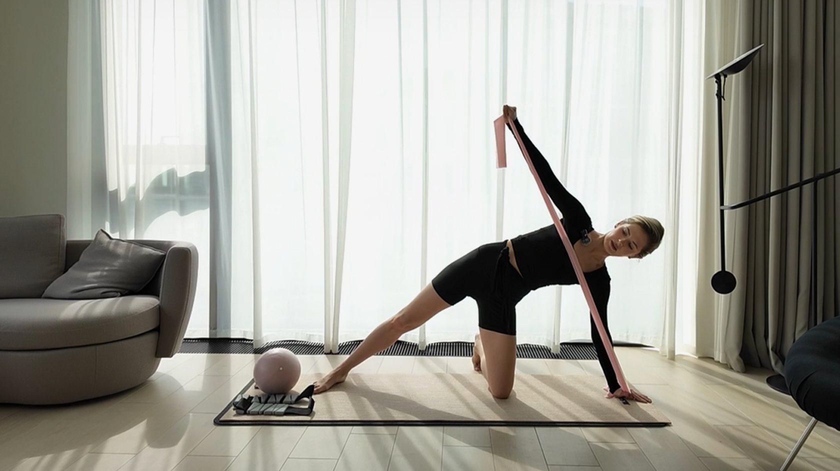 Mat Pilates: Сильная спина и красивые руки