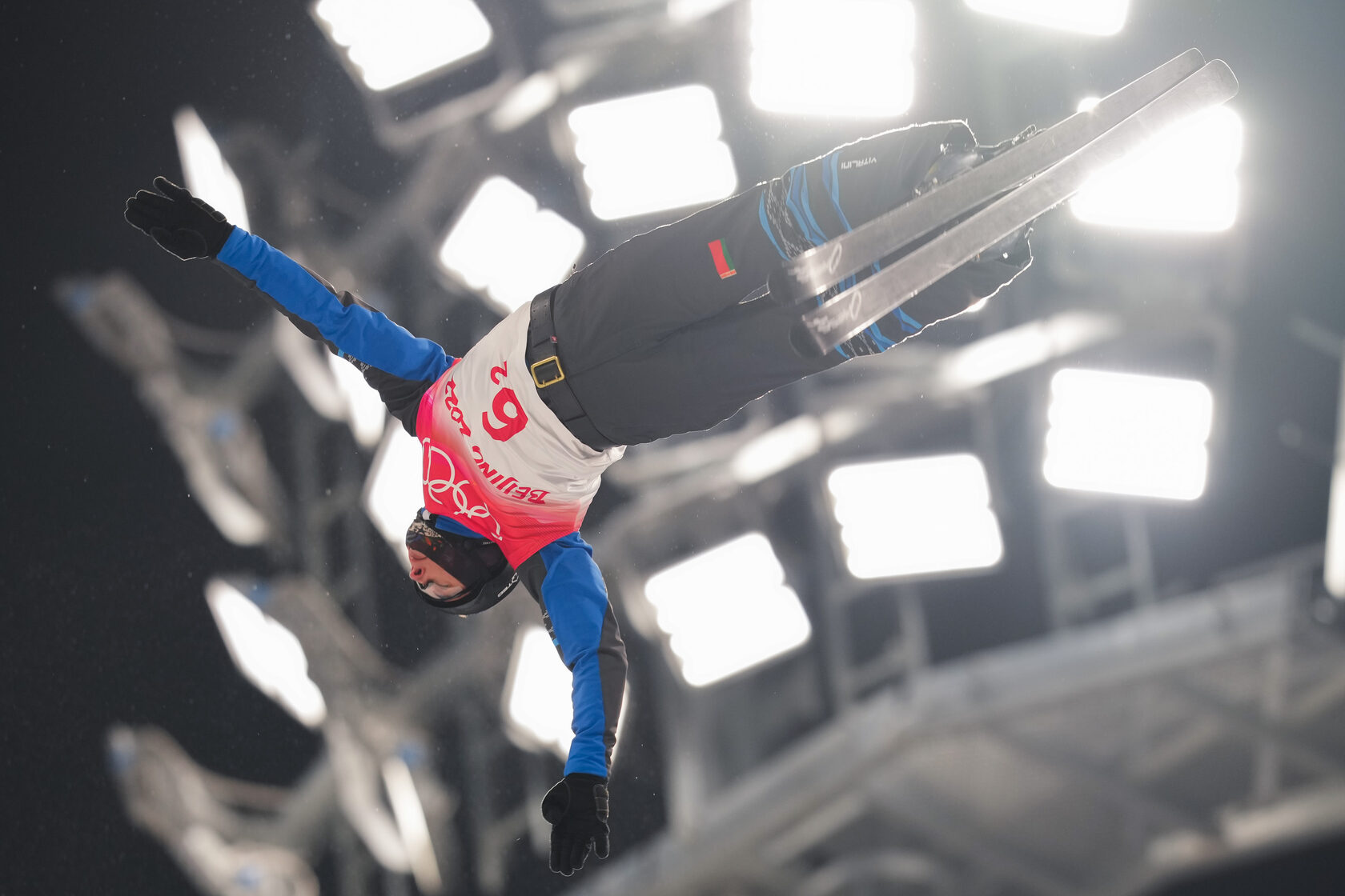 Белорусский фристайлист Станислав Гладченко на Олимпиаде в Пекине